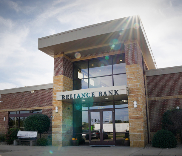 1080-RelianceBank