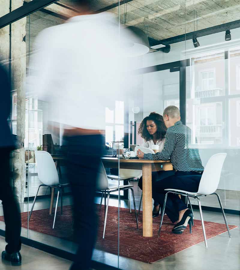 conference_room_meeting_in_busy_office